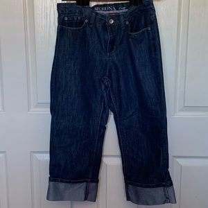Cropped Blue Jeans